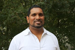 Dr. Simon Kolath